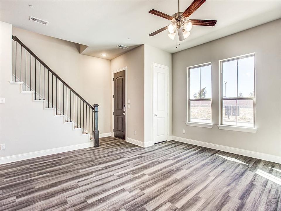 1st image of 1511 Windermere Way