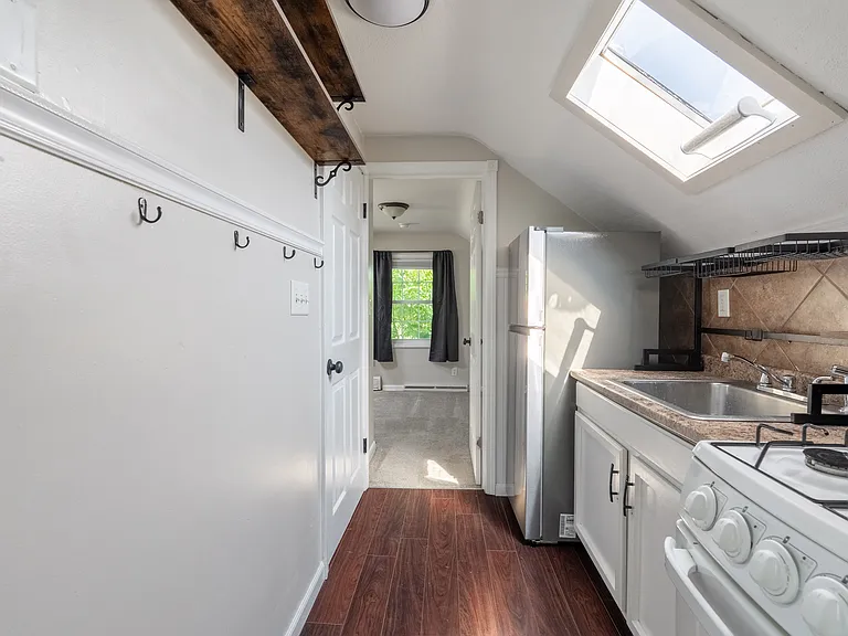 57 Hawro Pl #2 — Photo 6