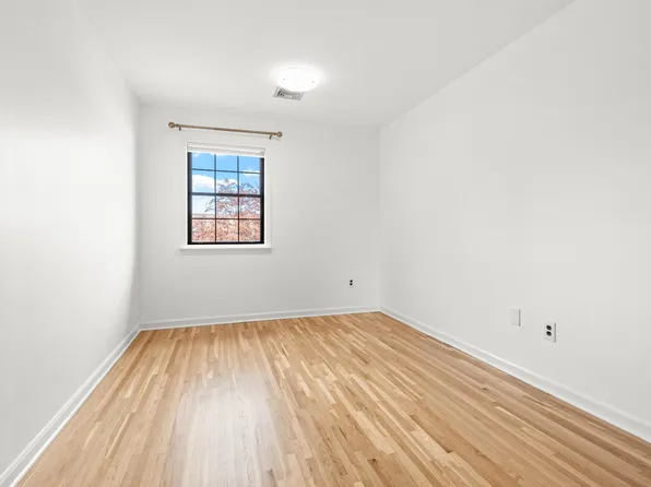 3651 Meadow Lane image 23 of 31