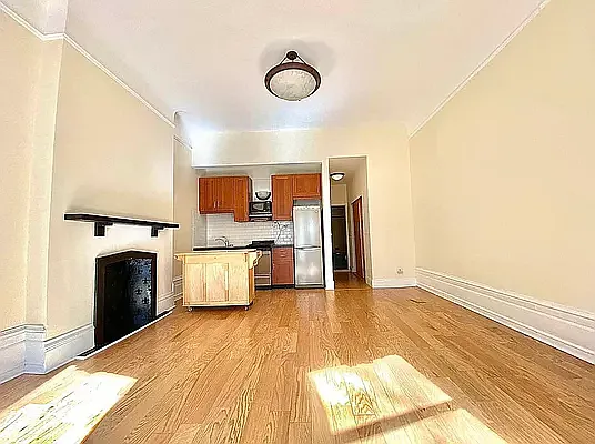 Rented by Oxford Property Group | media 17