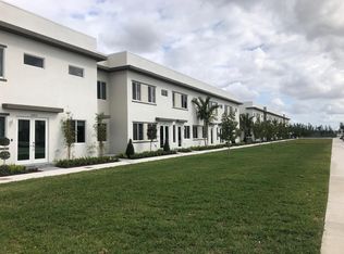 10457 NW 66th St, Doral, FL 33178