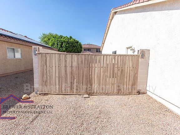 4th image of 10610 W Daley Ln