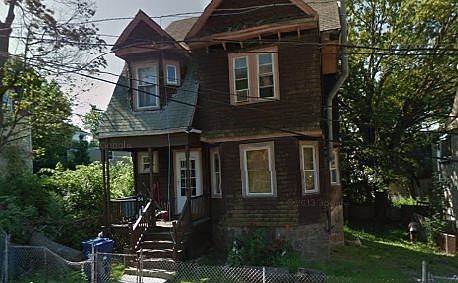 2nd image of 54 Nightingale St