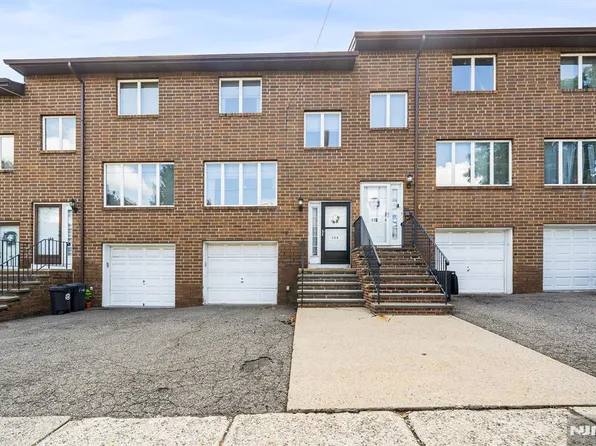 146 Main St #A04, East Rutherford, NJ 07073