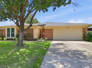 2117 Via Estrada, Carrollton, TX 75006