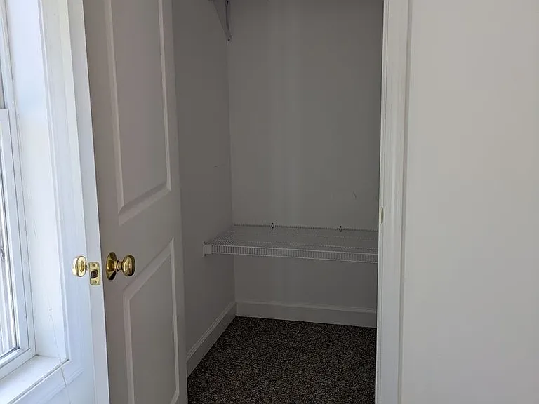 55 Boys Ave — Photo 25