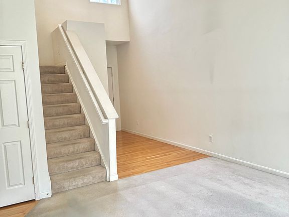 3rd image of 3657 Thorngate Dr