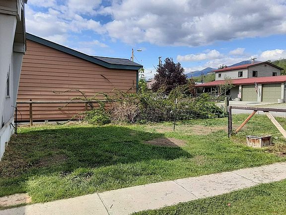 2nd image of 507 6th Ave E