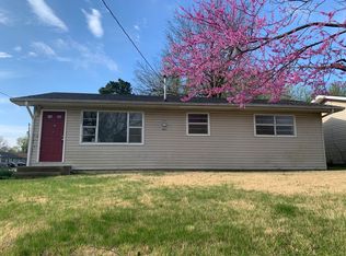1224 W Livingston St, Springfield, MO 65803
