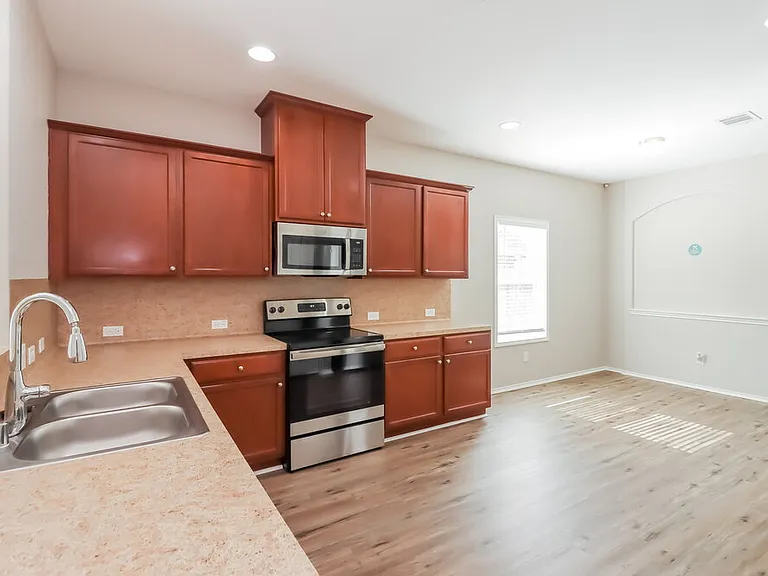 718 Neap Ct — Photo 7