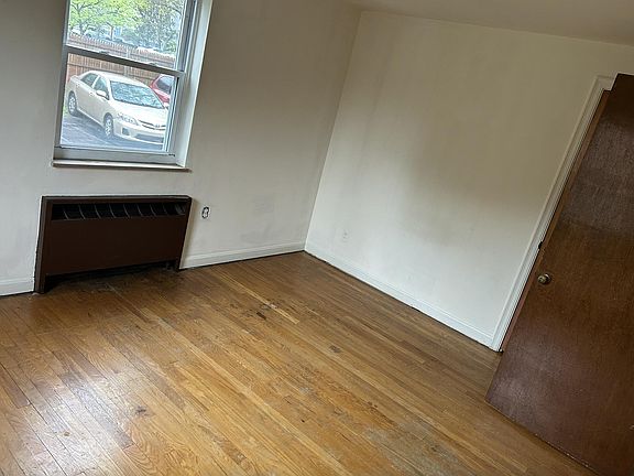 5th image of 3920 E Gatewood Ln APT 1