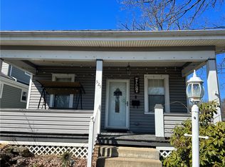 525 15th Ave, Beaver Falls, PA