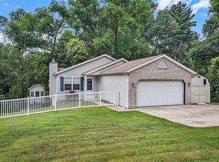 1227 Gladys St, Collinsville, IL