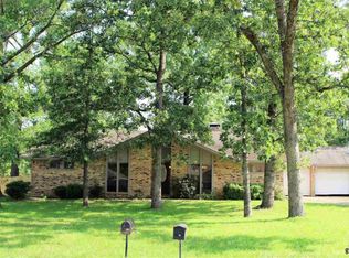 4106 Walnut Hill Dr, Flint, TX 75762