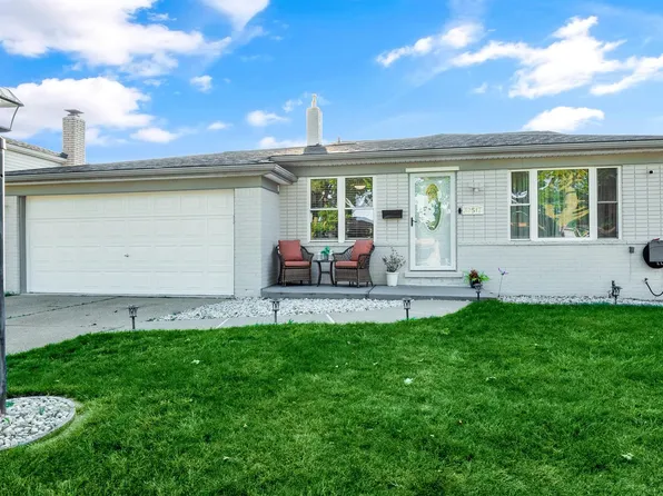 32517 Beechwood Dr, Warren, MI 48088