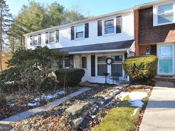 404 Amblewood Way, State College, PA 16803