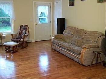 2nd image of 52 Murch Rd