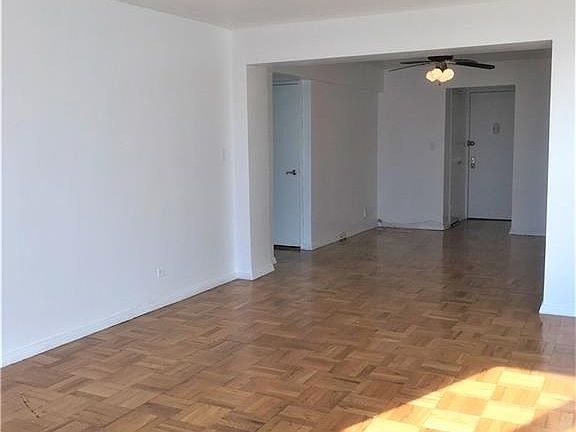 4th image of 4295 Webster Ave APT 1H