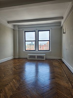 2nd image of 207 W 106th St APT 14C