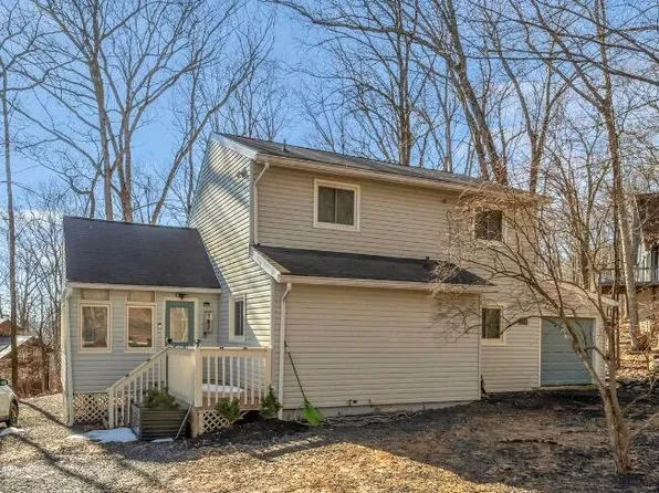 187 Bellingham Dr, Bushkill, PA 18324