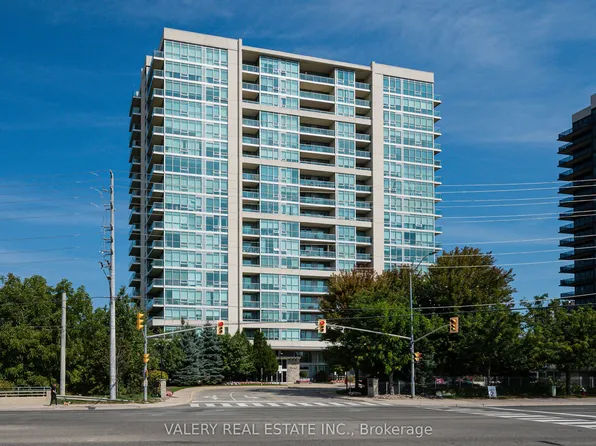1055 Southdown Rd #201, Mississauga, ON L5J 0A3