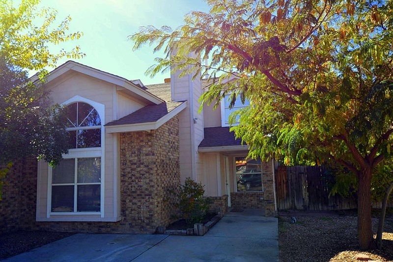 1st image of 5520 Gold Rush Dr NW