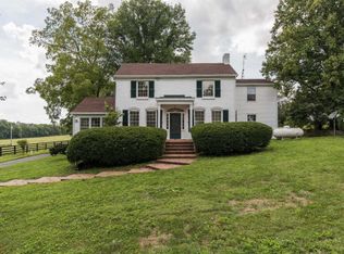 265 Sugar Hill Rd, Versailles, KY 40383