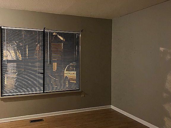 5th image of 101 Northwinds Dr