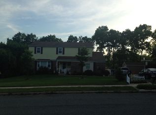 1861 Rampart Ln, Lansdale, PA 19446