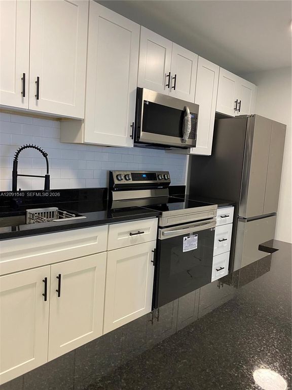 3550 NW 8th Ave APT 616, photo 8