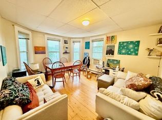 275 Putnam Ave #2, Cambridge, MA 02139