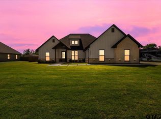 12432 Maplewood Dr, Lindale, TX 75771