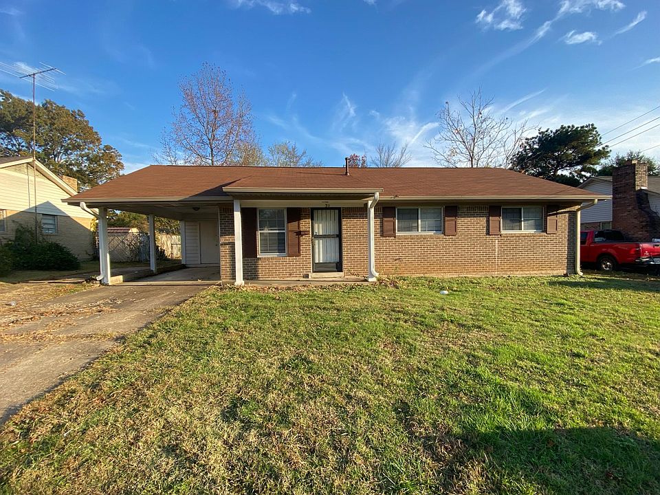 1st image of 30 Sweetbay Dr