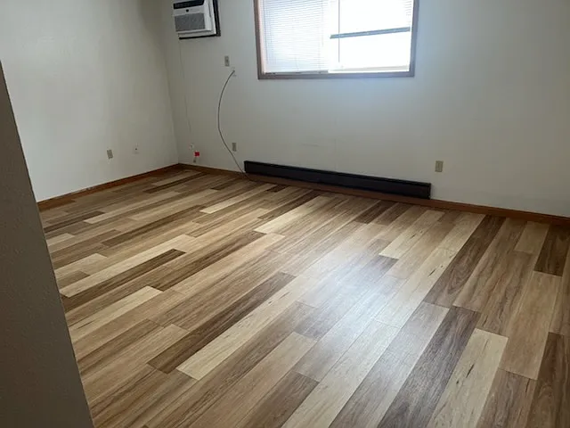 1017 N Summit Ave #3 — Photo 5