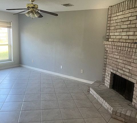3rd image of 22706 Powell House Ln
