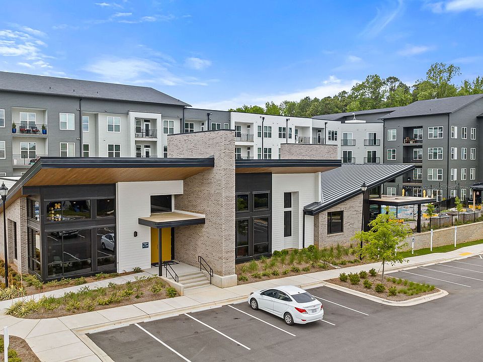 Building Photo 5