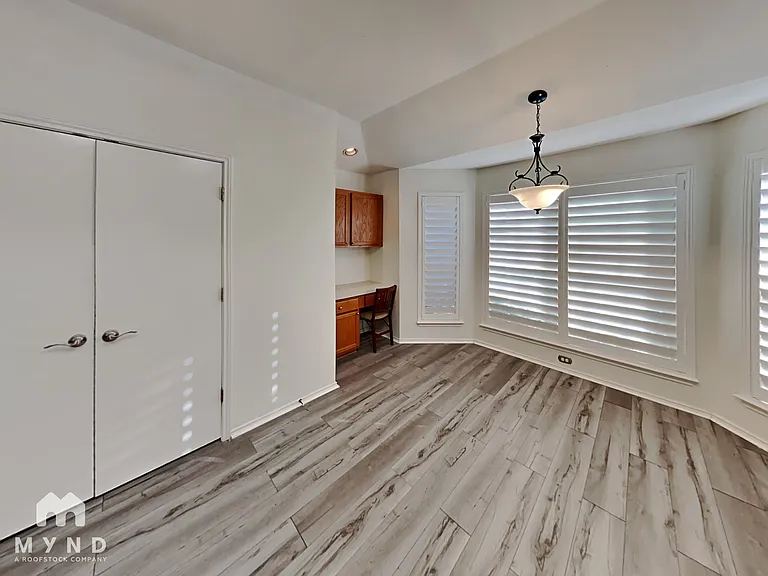 4611 Echo Lake Dr — Photo 7