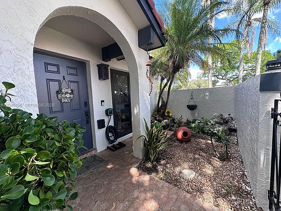 3rd image of 6633 NW 178th Ter