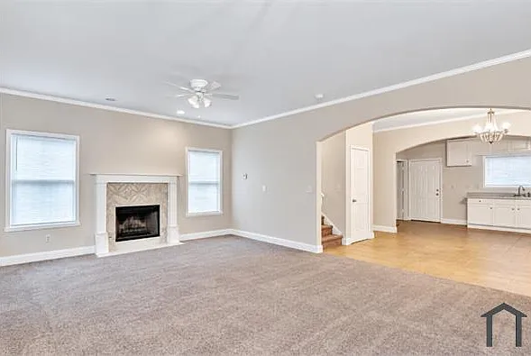 3 bed, 1584 sqft, $2,850 — Photo 2