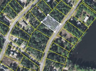 15 E Michaelangelo Rd, Defuniak Springs, FL 32433