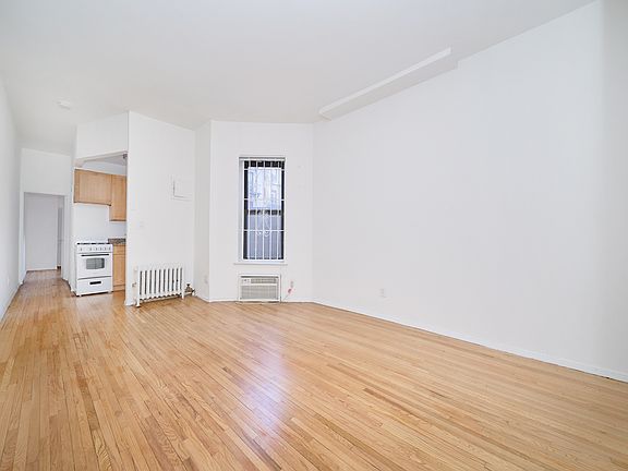 2nd image of 445 E 83rd St APT 3ER