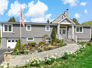 830 Barberry Rd, Yorktown Heights, NY 10598