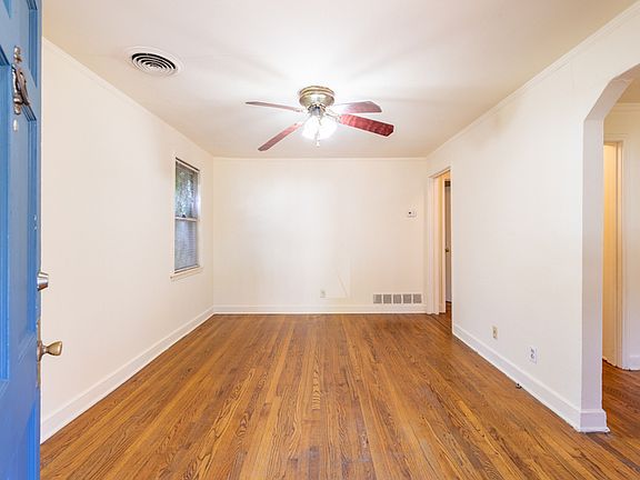 2nd image of 3573 Marion Ave
