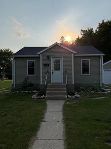 1209 Arnold Ave N, Thief River Falls, MN, 56701