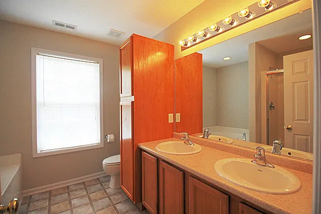 1911 Cedar Grove Dr — Photo 12