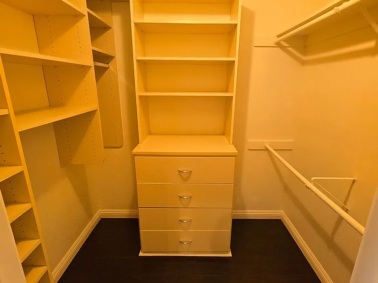 1345 Cabrillo Park Dr #E01 — Photo 11
