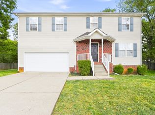 328 Slippery Rock Dr, Murfreesboro, TN 37129