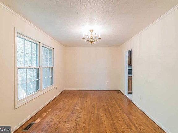 5th image of 7783 Beadfield Ct