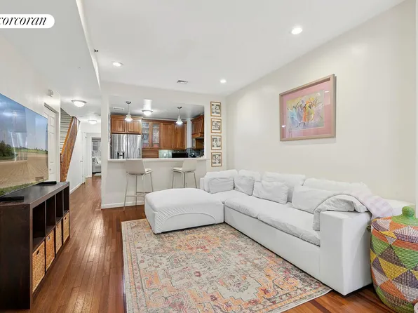 11 West 131st Street image 2 of 11