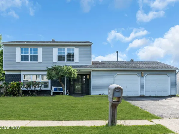 45 Peachstone Road, Howell, NJ 07731